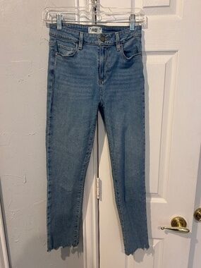 Paige Hoxton Slim Cropped Jeans